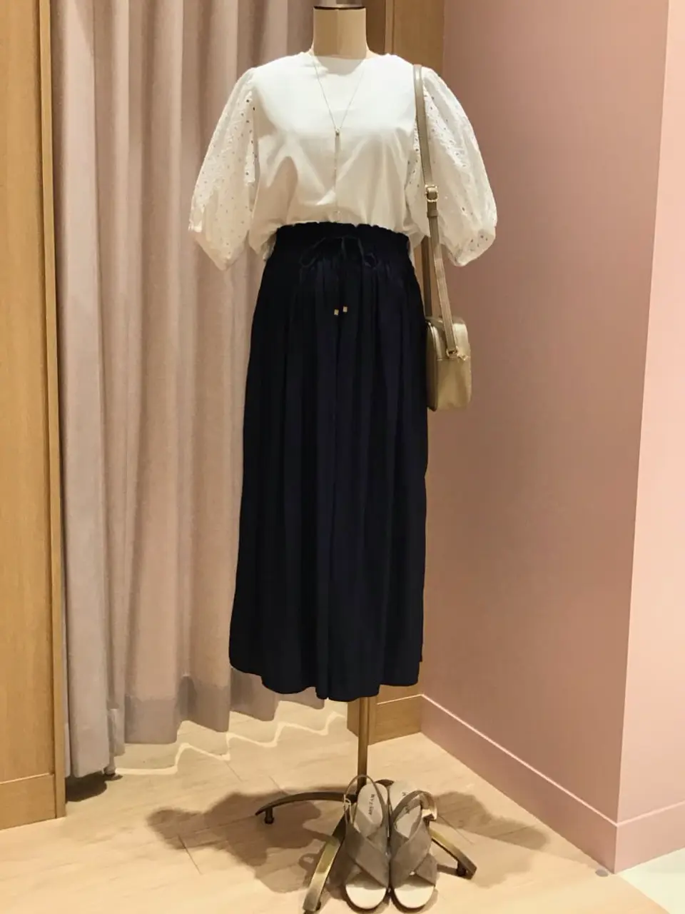  浅岡 コーディネート画像