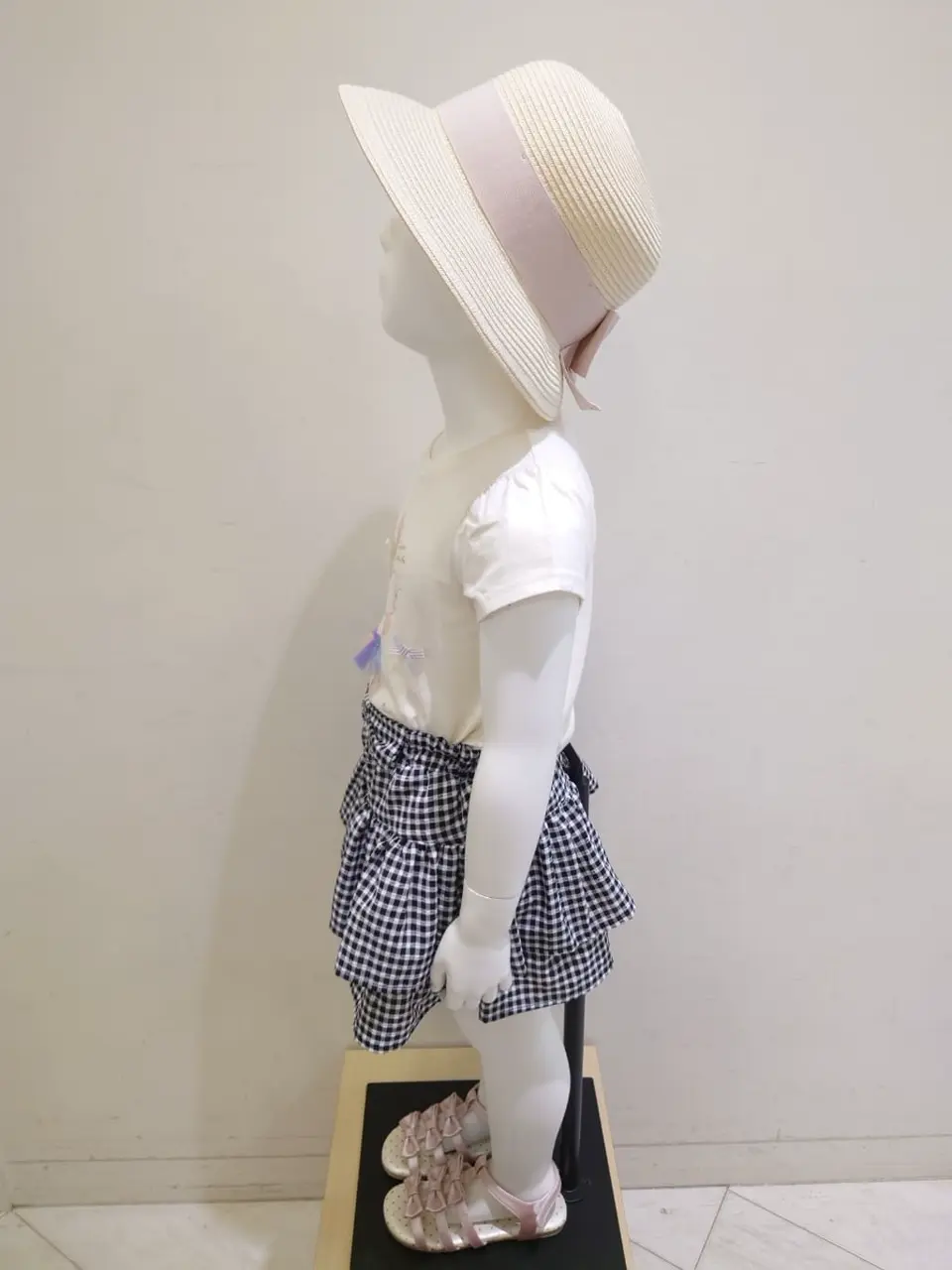 ANY スタッフ コーディネート画像