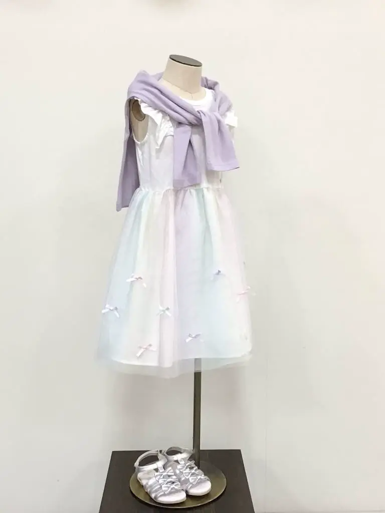 ANY 佐々木 コーディネート画像