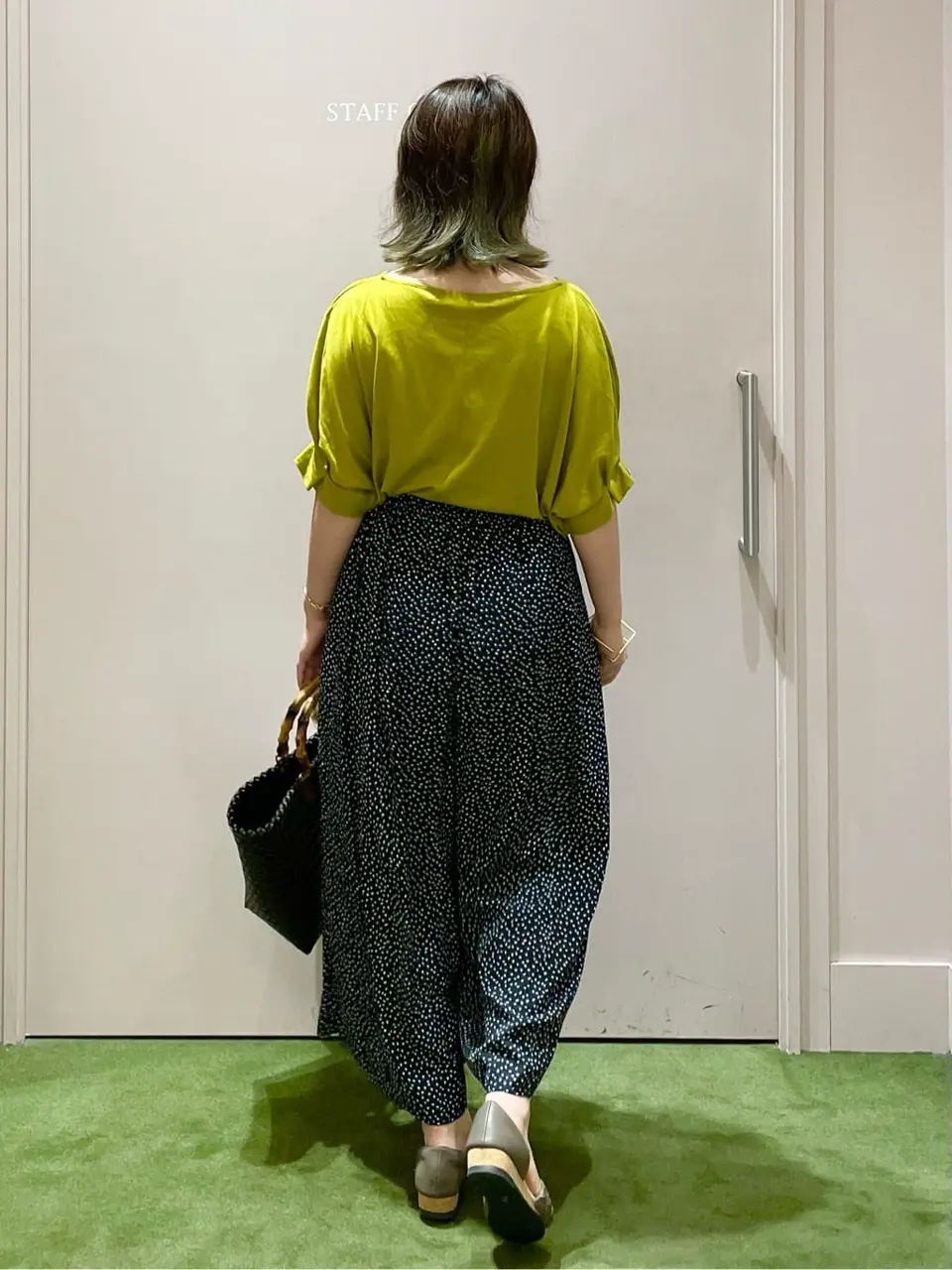 ANY フジコ コーディネート画像