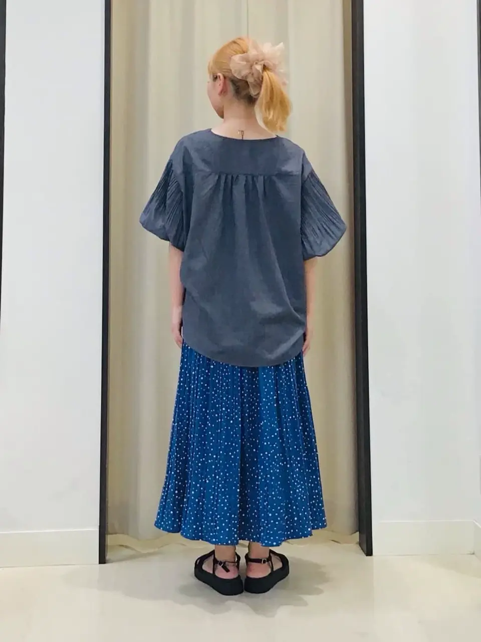 ANY 伊藤 コーディネート画像