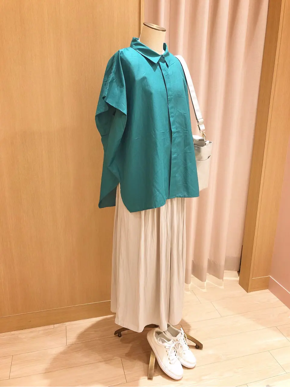 ANY 千葉 コーディネート画像