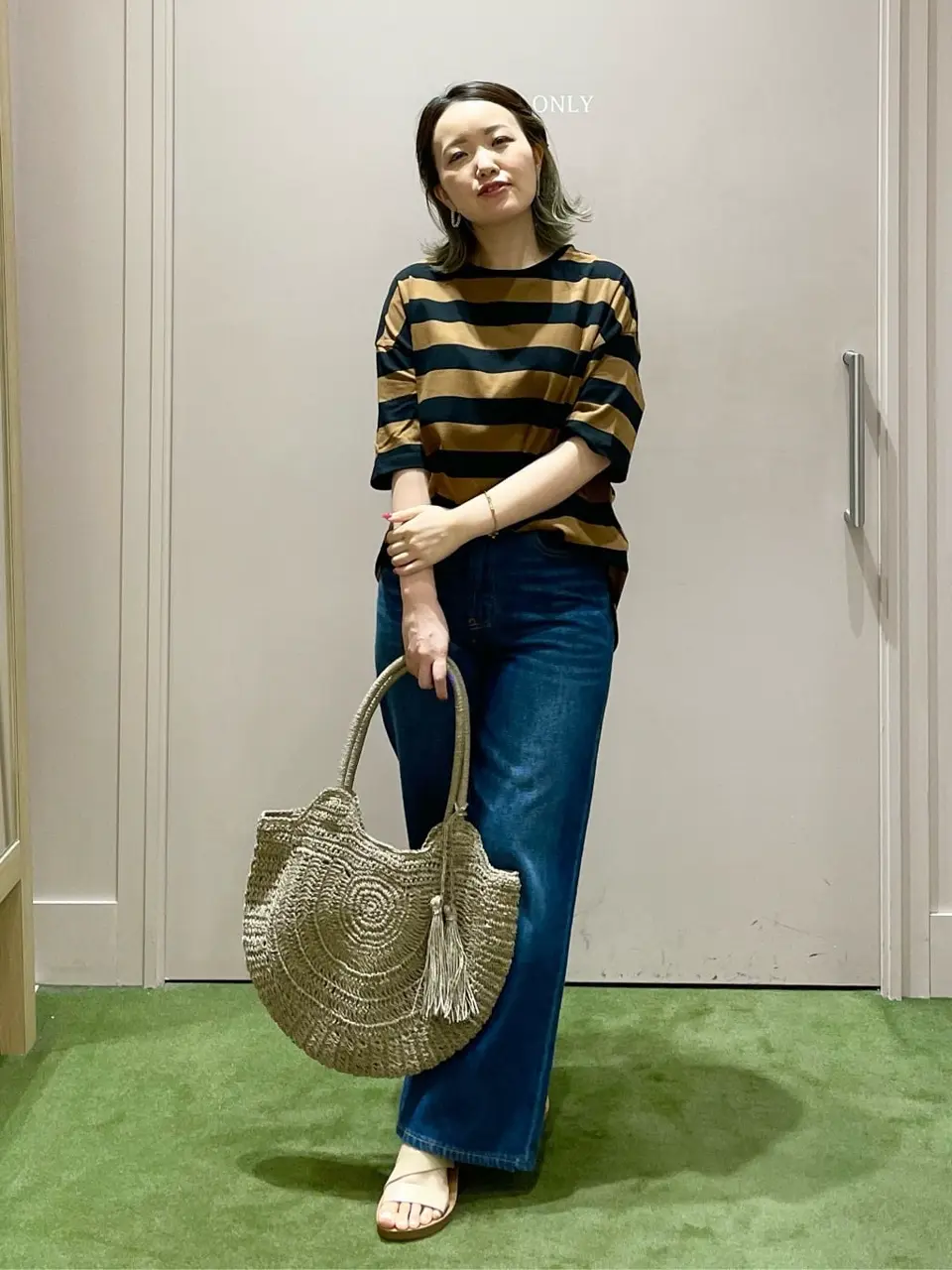 ANY フジコ コーディネート画像