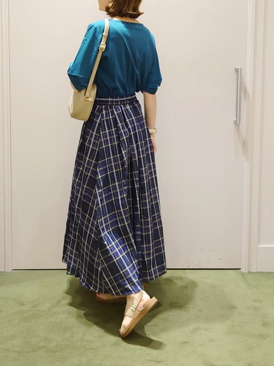 ANY 吉田 コーディネート画像