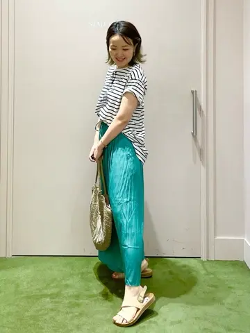 ANY フジコ コーディネート画像