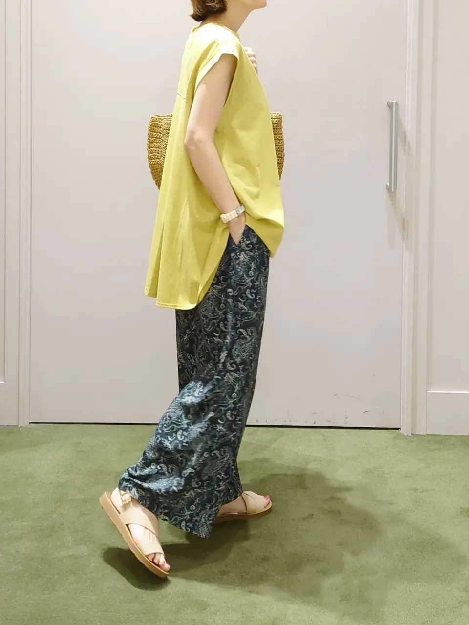 ANY 吉田 コーディネート画像