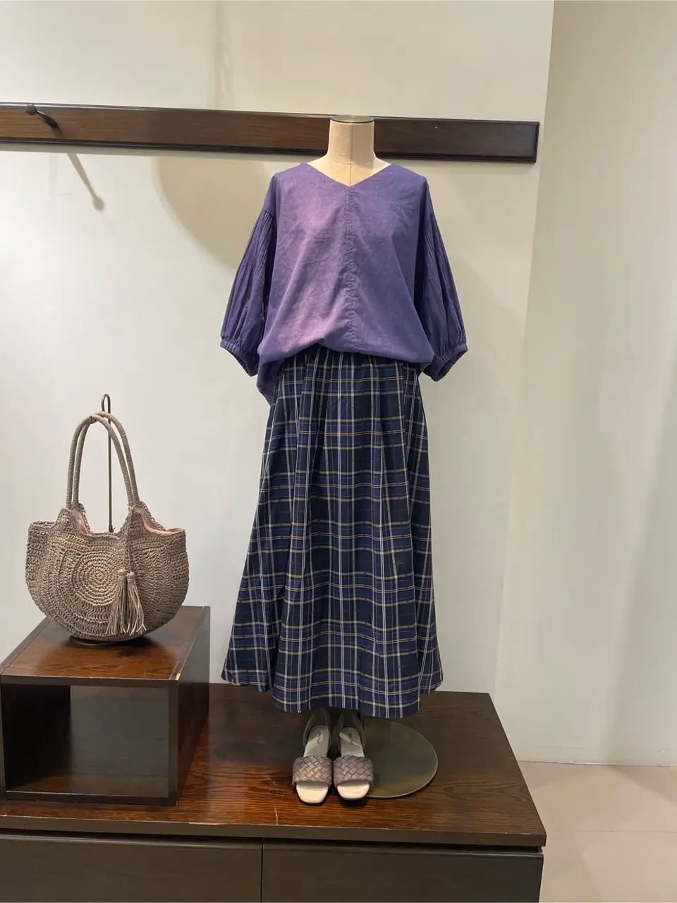  明吉 コーディネート画像