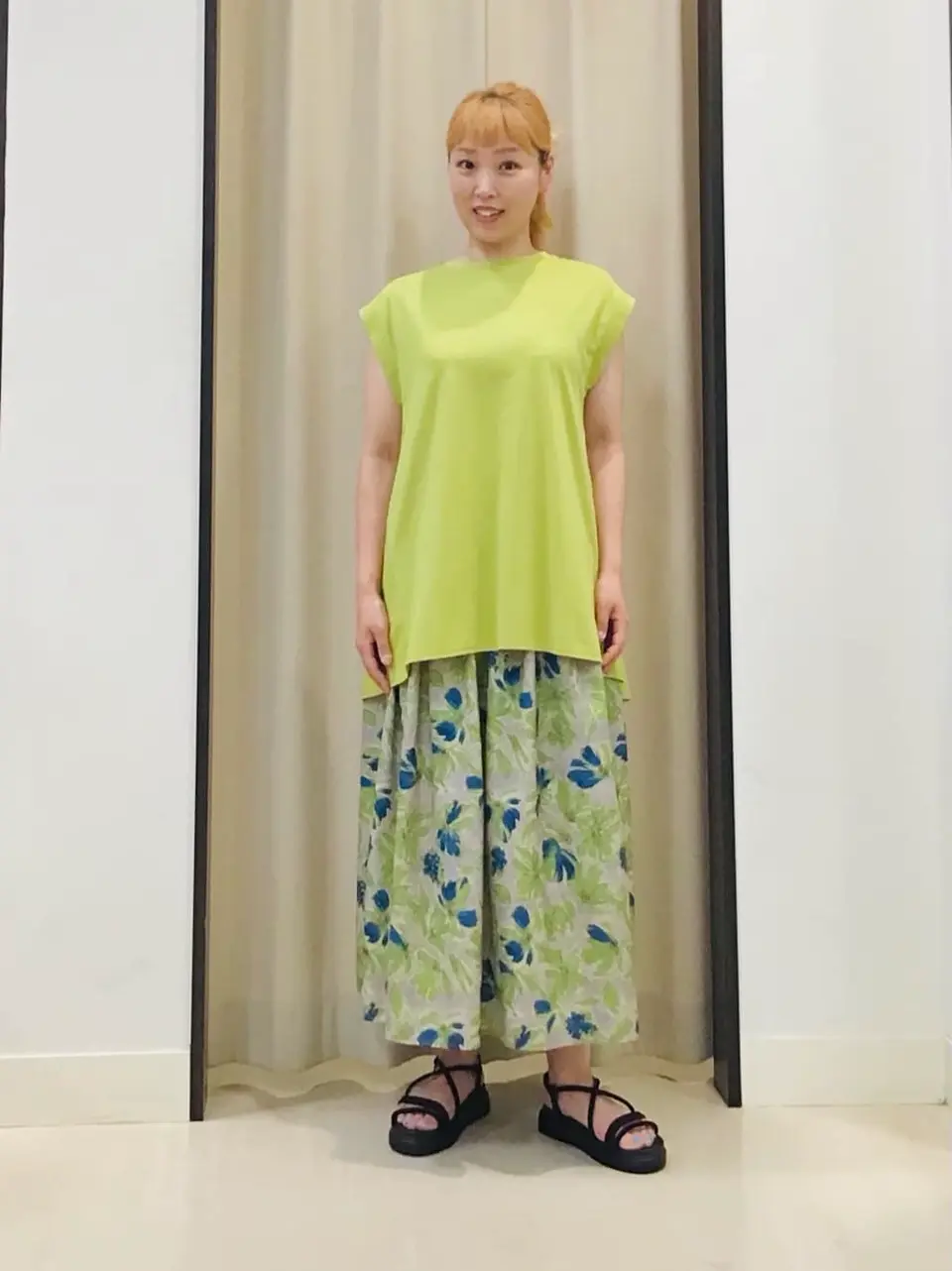 ANY 伊藤 コーディネート画像