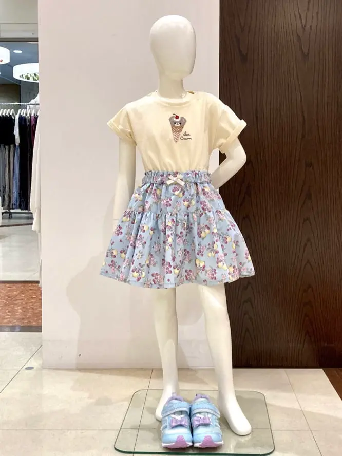  杉原 コーディネート画像