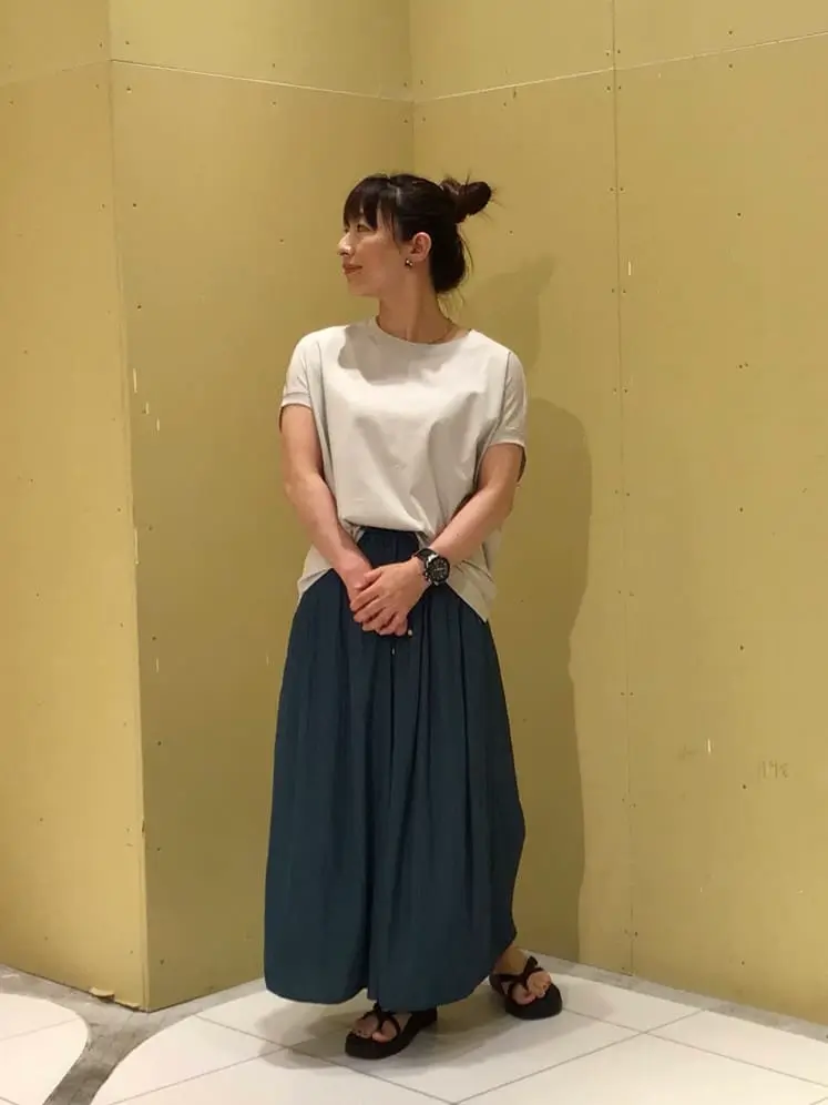 ANY 深田 コーディネート画像