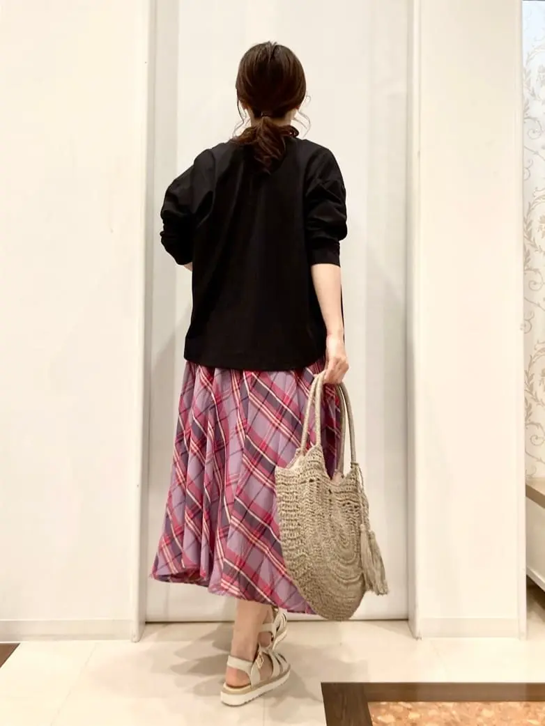 ANY 横田 コーディネート画像