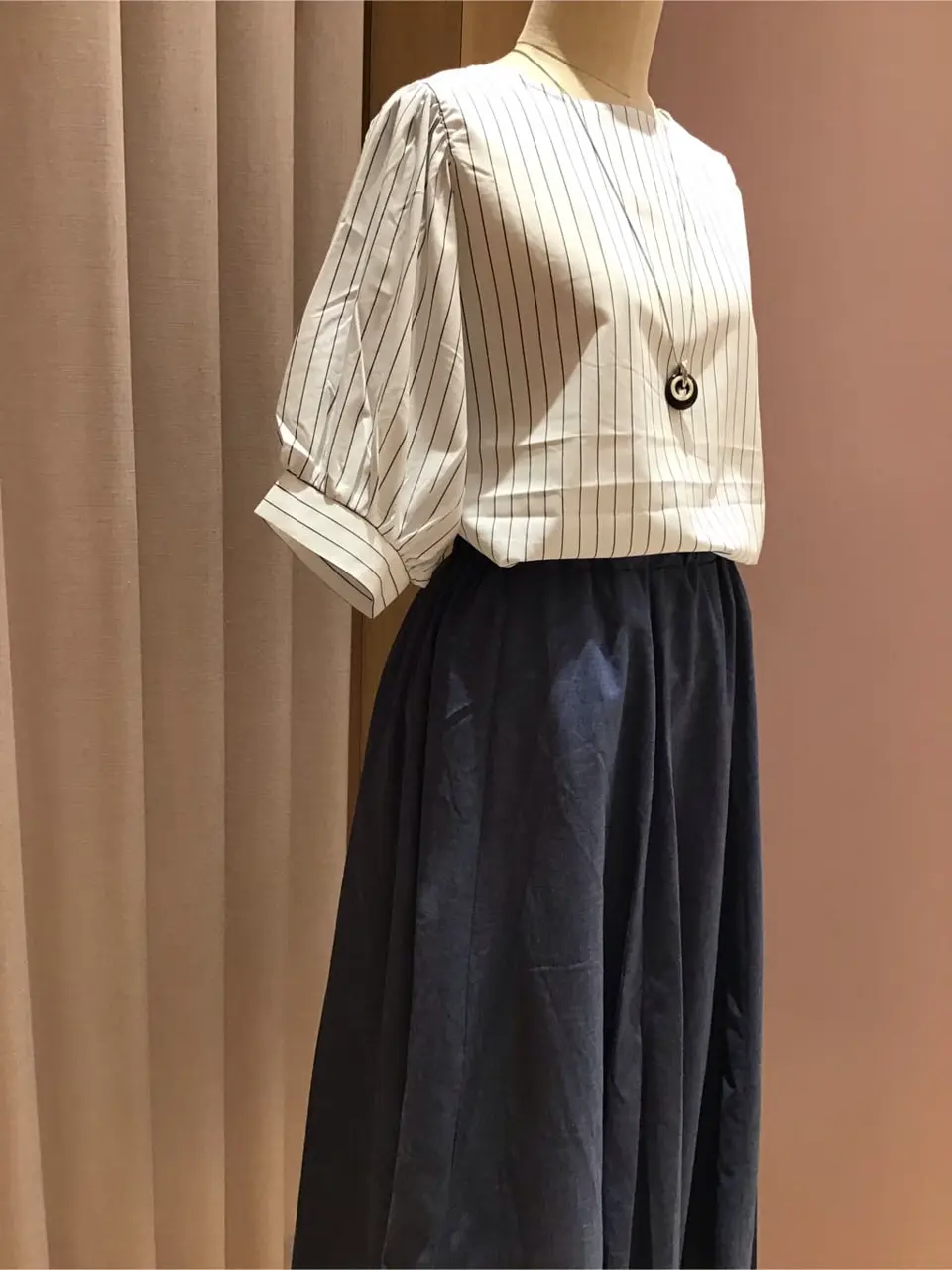 ANY 浅岡 コーディネート画像