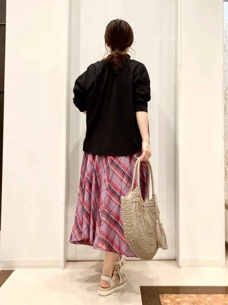 ANY 横田 コーディネート画像