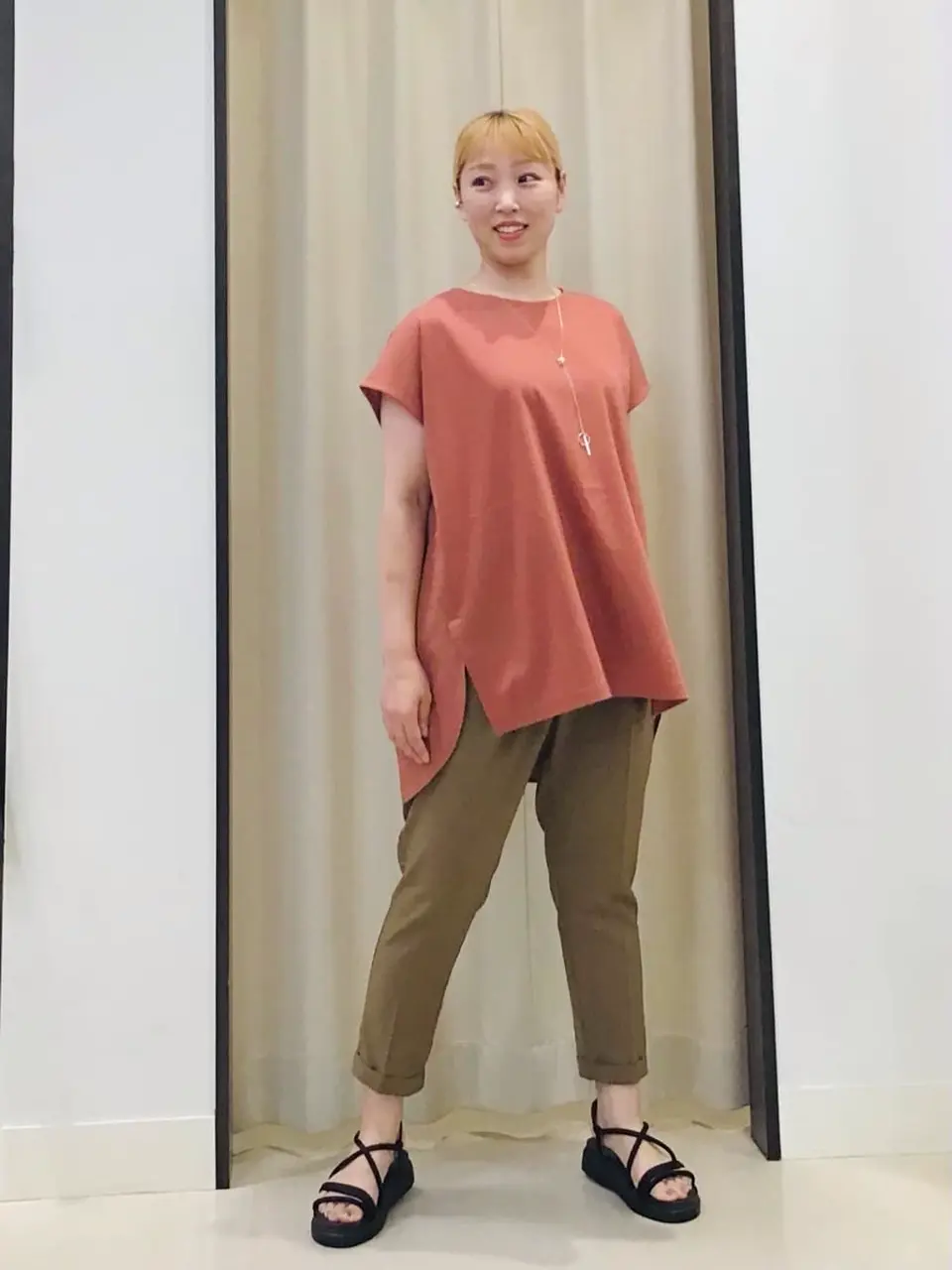 ANY 伊藤 コーディネート画像