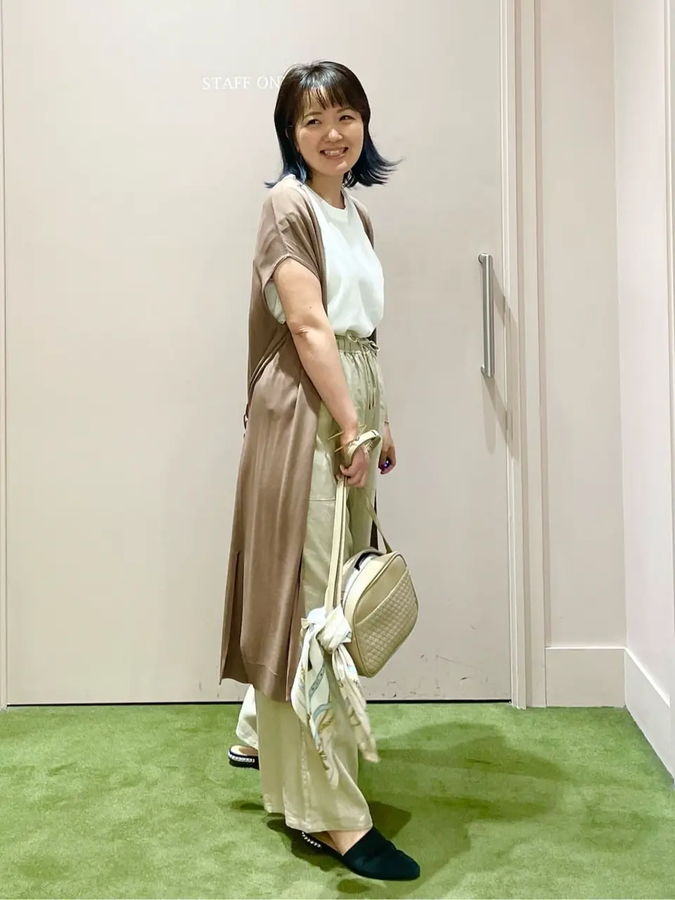 ANY フジコ コーディネート画像