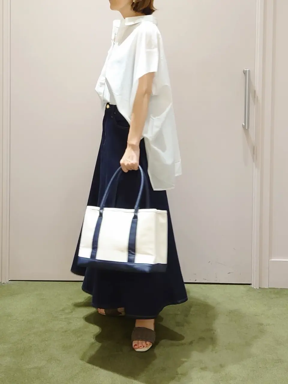 ANY 吉田 コーディネート画像