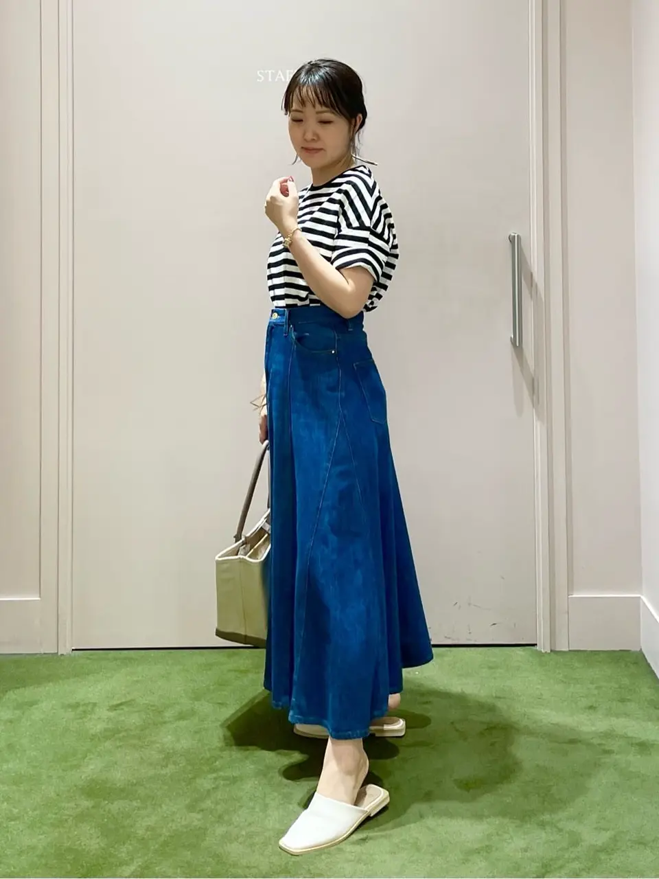 ANY フジコ コーディネート画像