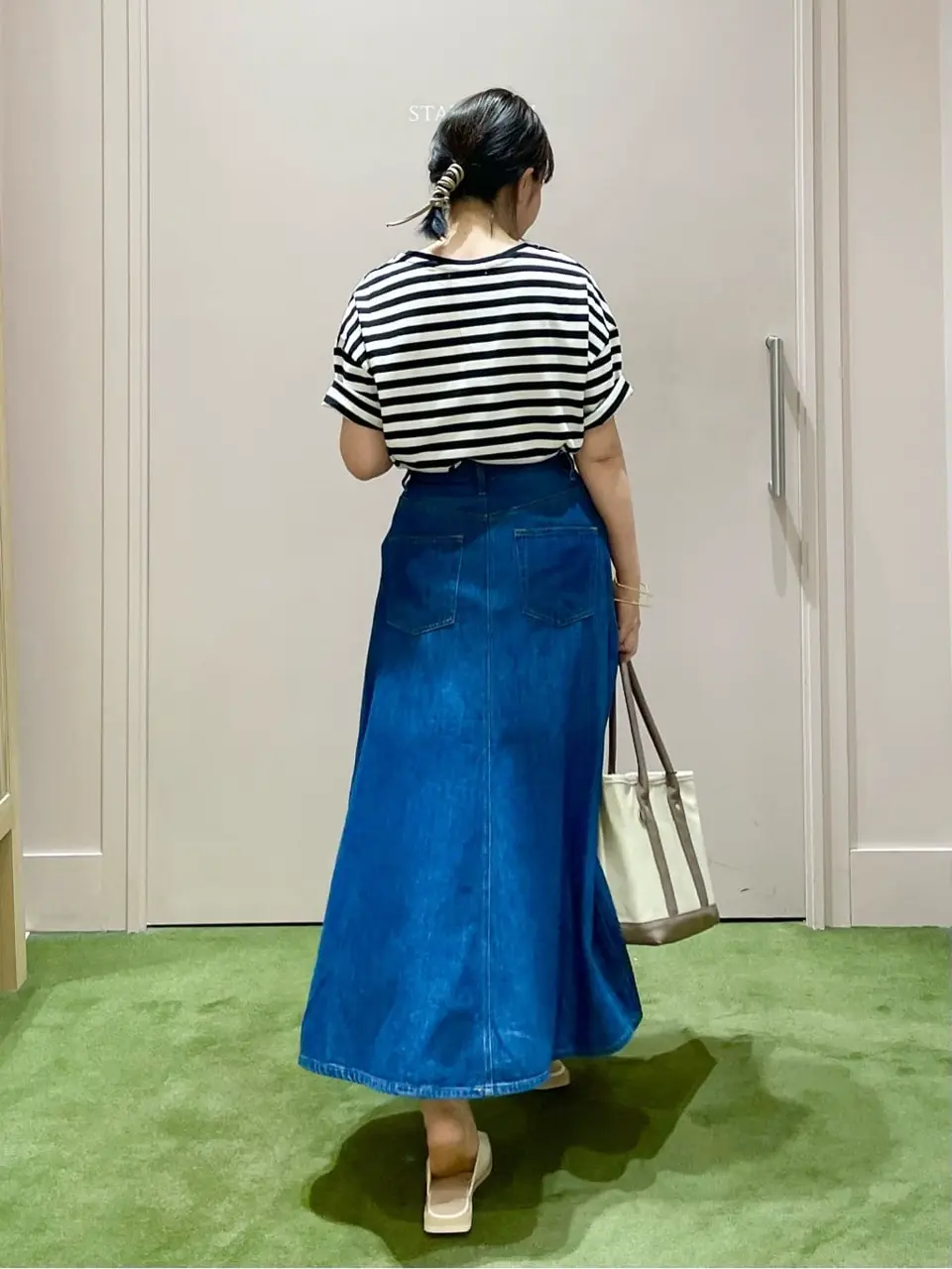 ANY フジコ コーディネート画像