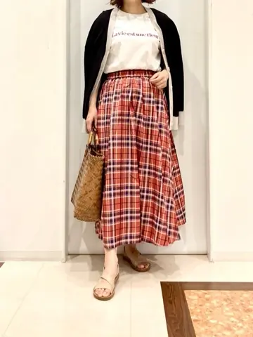 ANY 横田 コーディネート画像