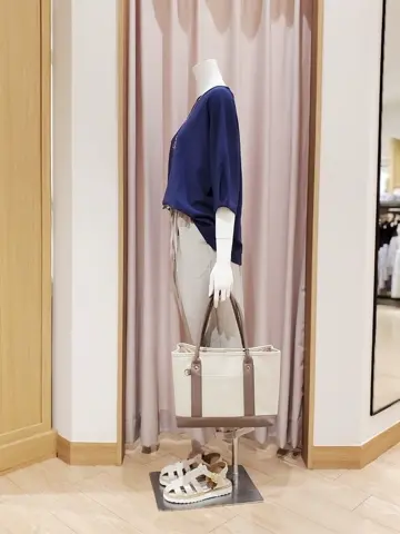 ANY 岩田 コーディネート画像