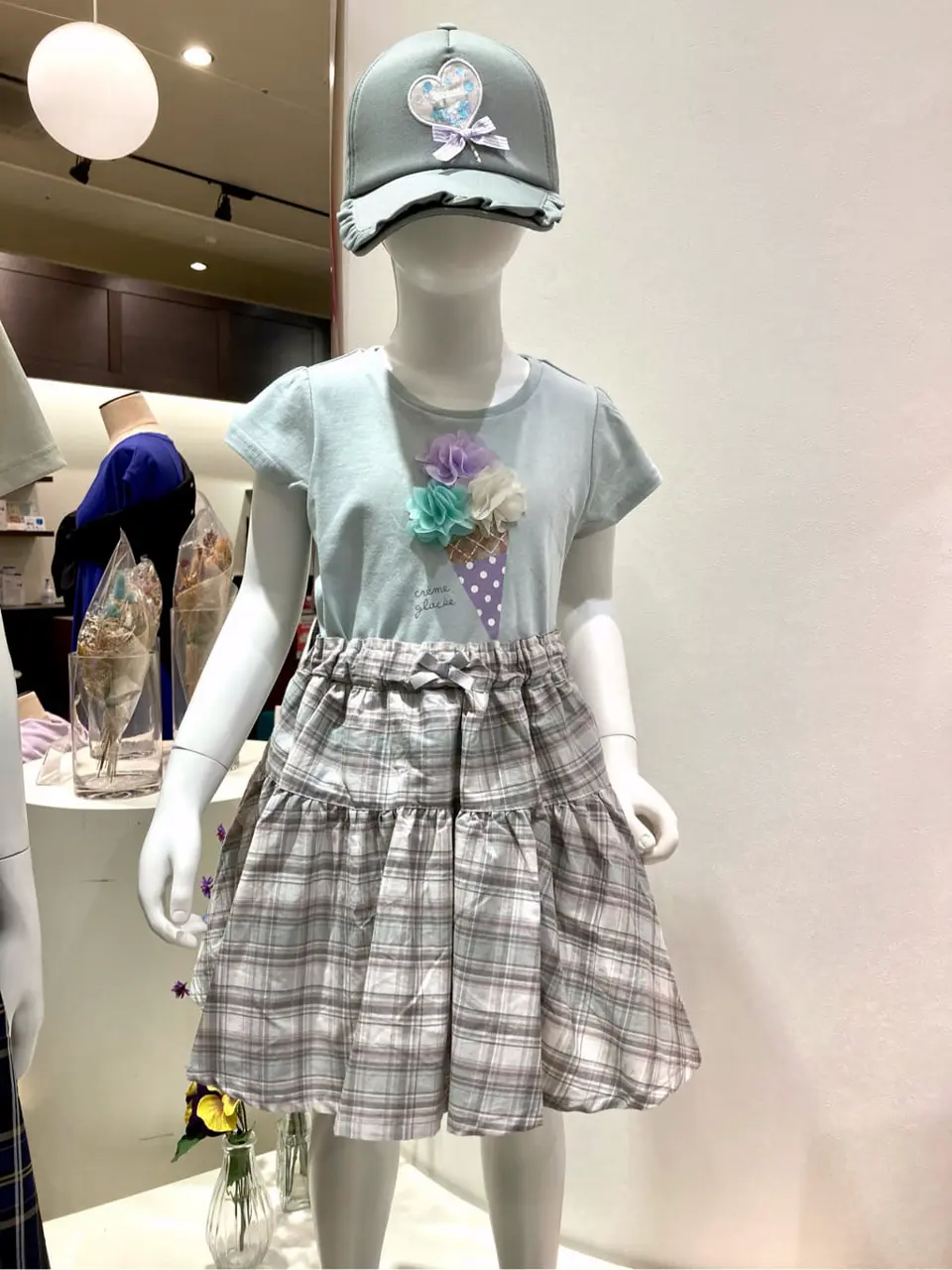 ANY 杉原 コーディネート画像