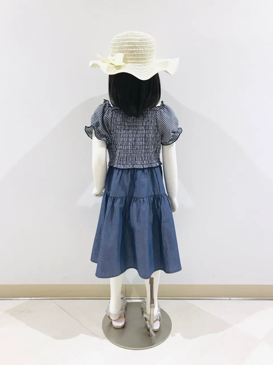 ANY 田口 コーディネート画像