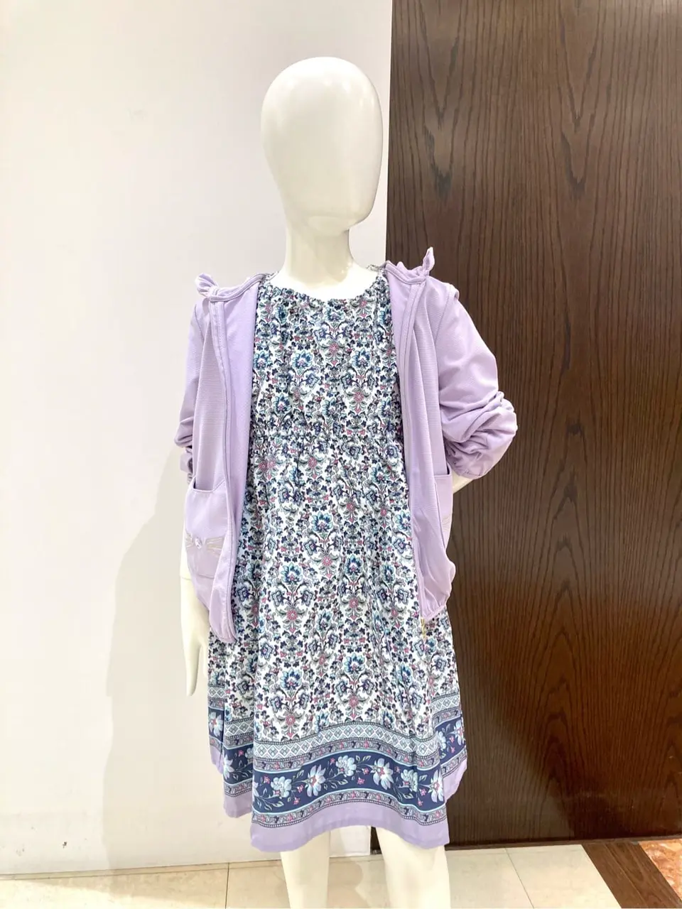 ANY 杉原 コーディネート画像