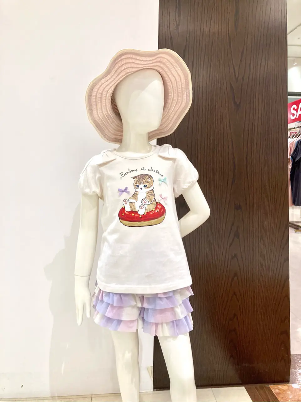 ANY 杉原 コーディネート画像