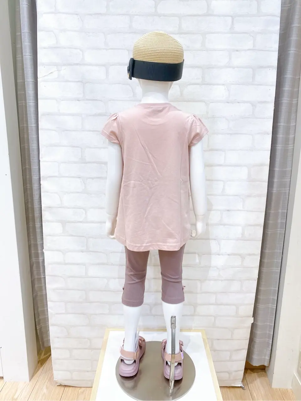 ANY 嶋田 コーディネート画像