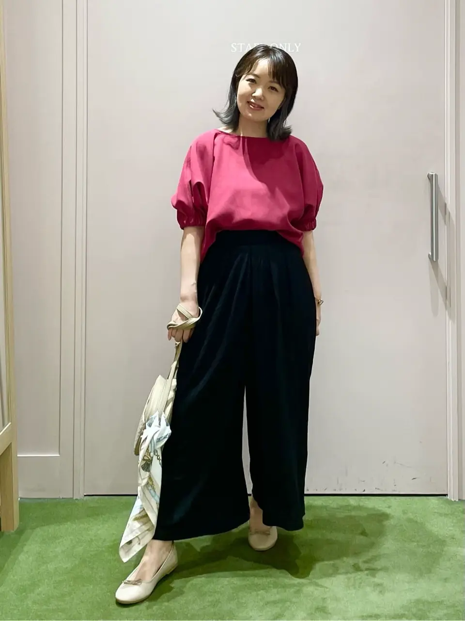 ANY フジコ コーディネート画像