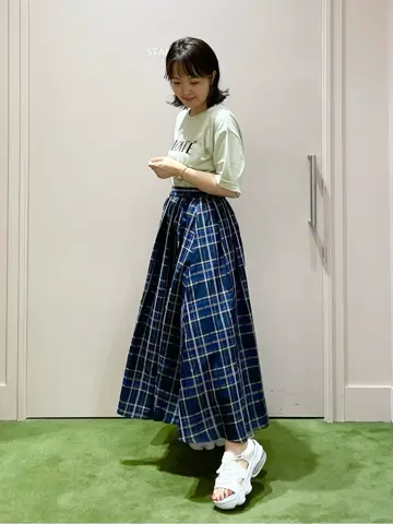 ANY フジコ コーディネート画像