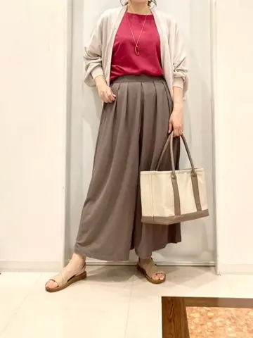 ANY 横田 コーディネート画像