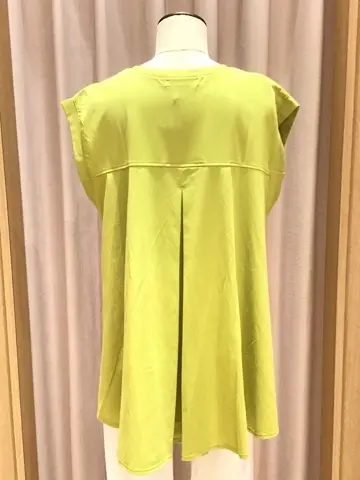 ANY 本吉 コーディネート画像