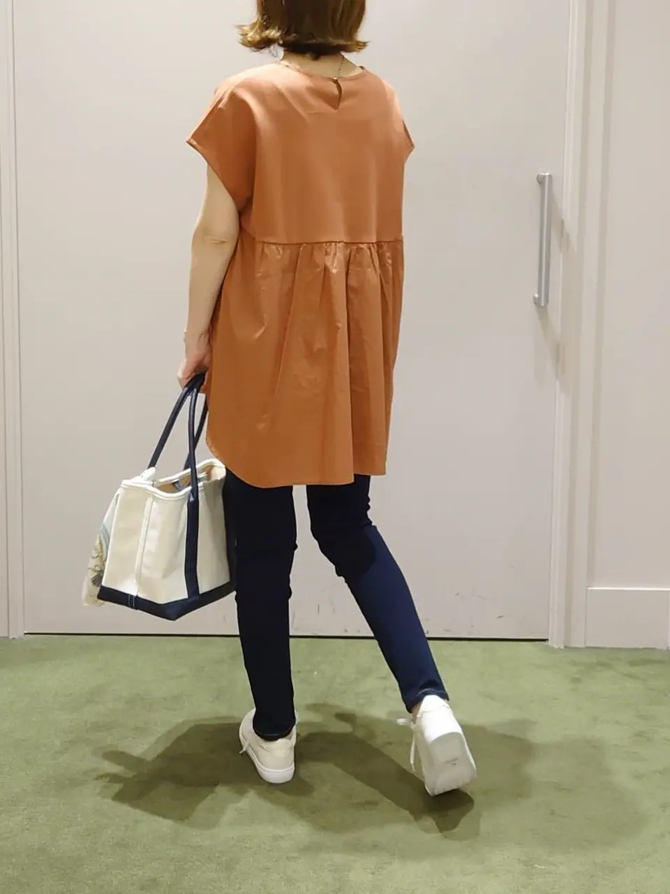 ANY 吉田 コーディネート画像