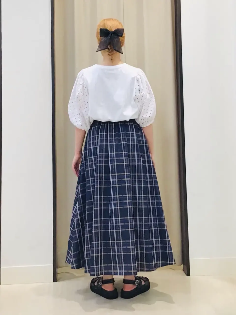 ANY 伊藤 コーディネート画像