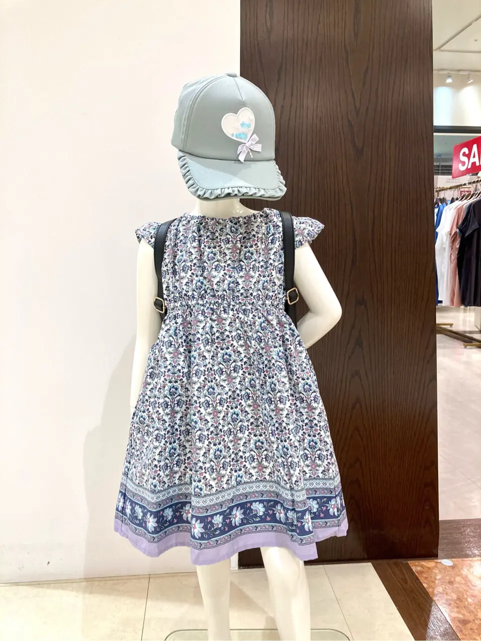 ANY 杉原 コーディネート画像