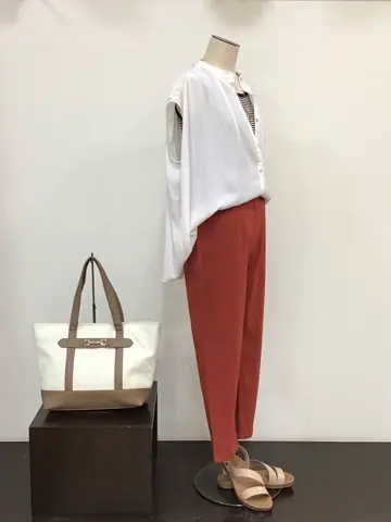 ANY 河村 コーディネート画像