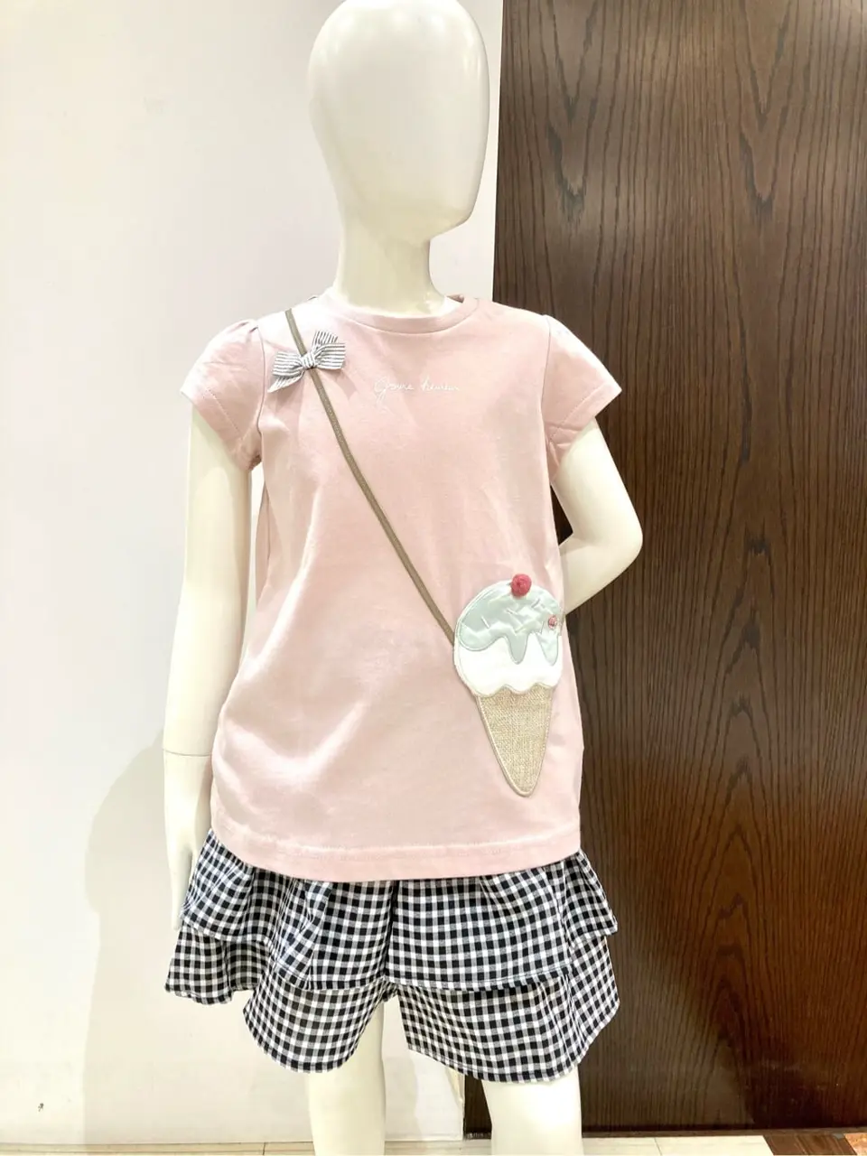 ANY 杉原 コーディネート画像