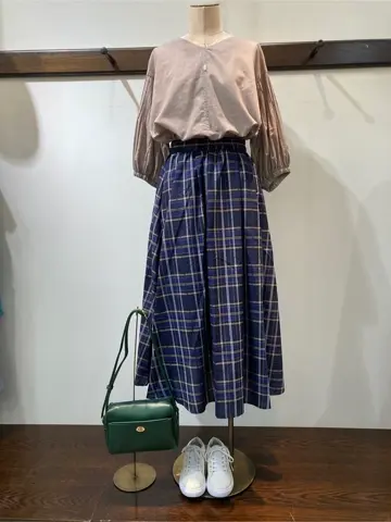 ANY 鈴木 コーディネート画像