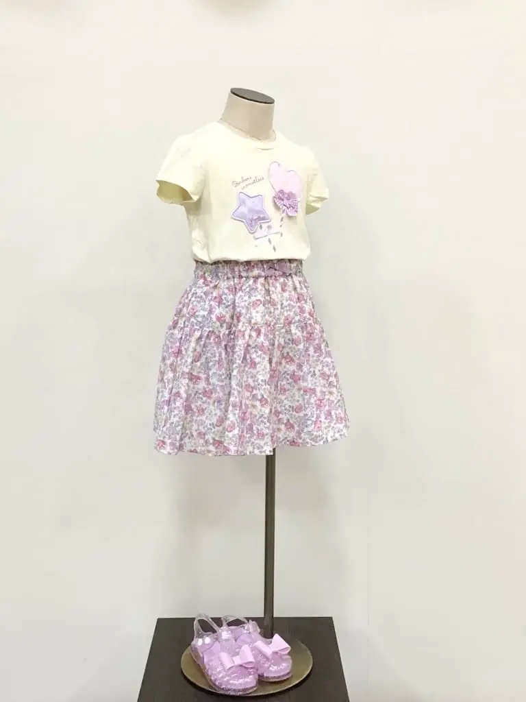 ANY 佐々木 コーディネート画像