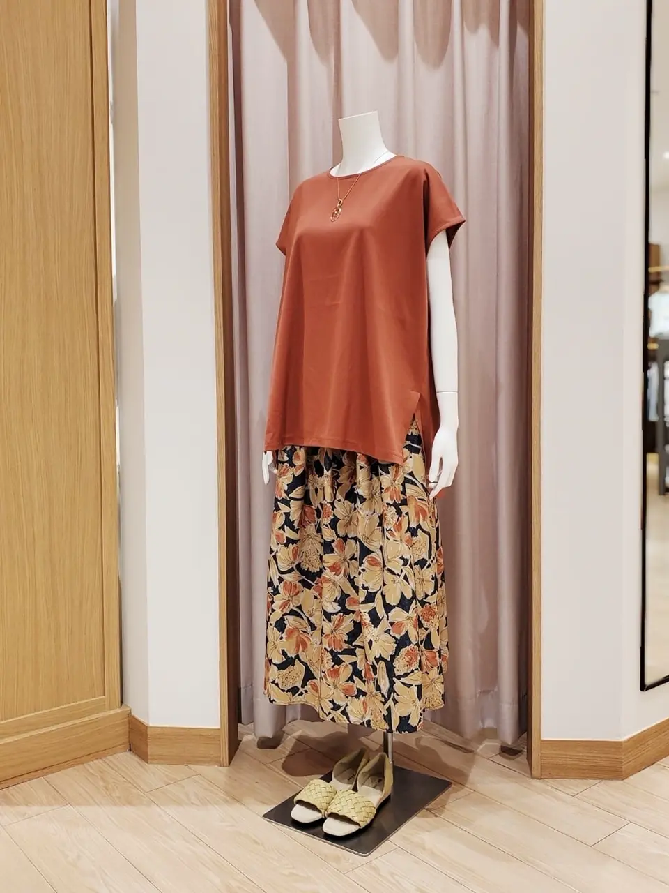 ANY 岩田 コーディネート画像