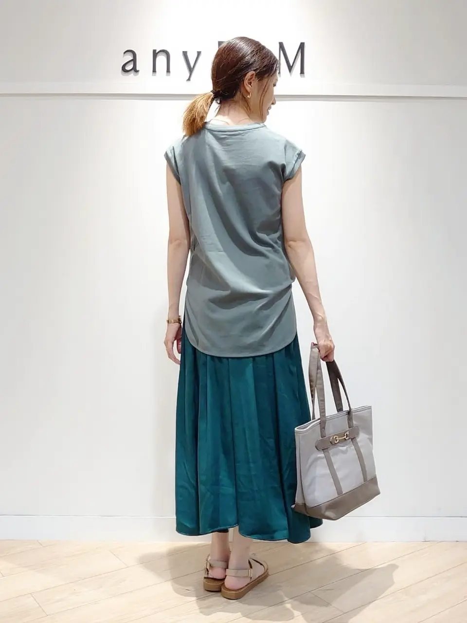 ANY スタッフ コーディネート画像