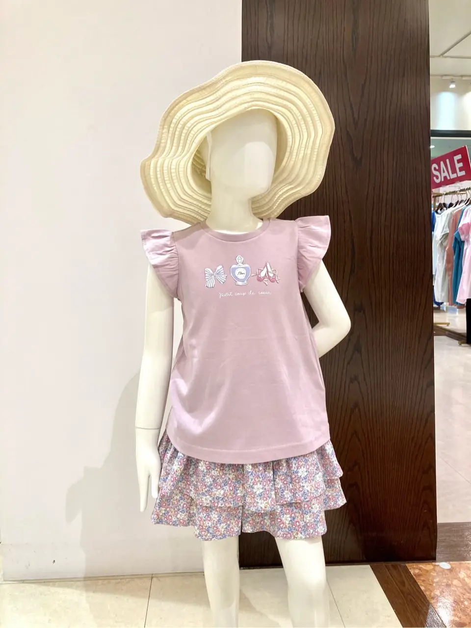 ANY 杉原 コーディネート画像