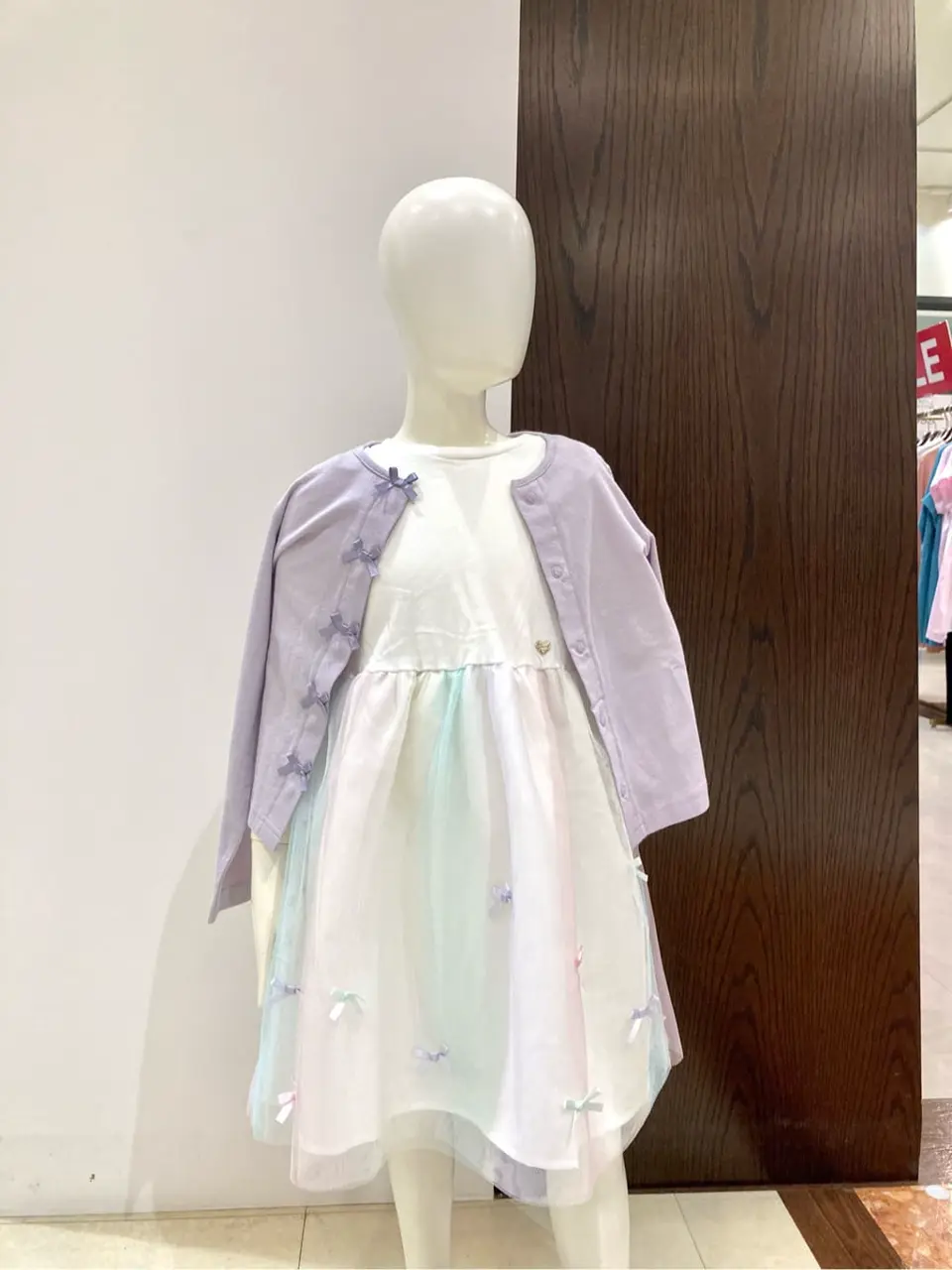 ANY 杉原 コーディネート画像