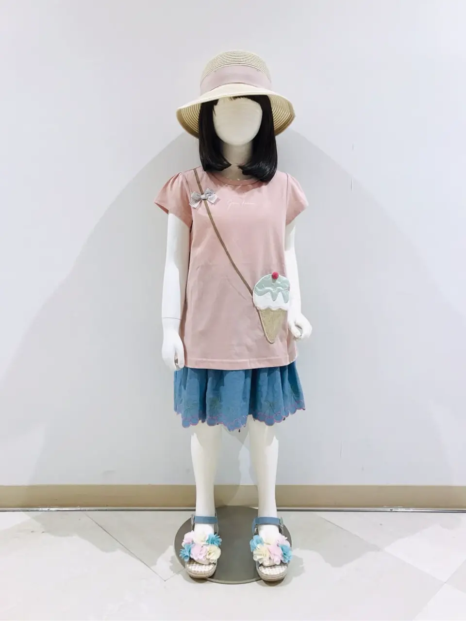 ANY 田口 コーディネート画像