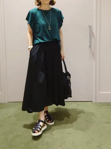 ANY 吉田 コーディネート画像