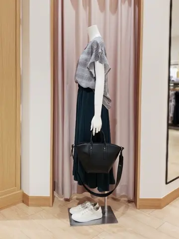 ANY 岩田 コーディネート画像