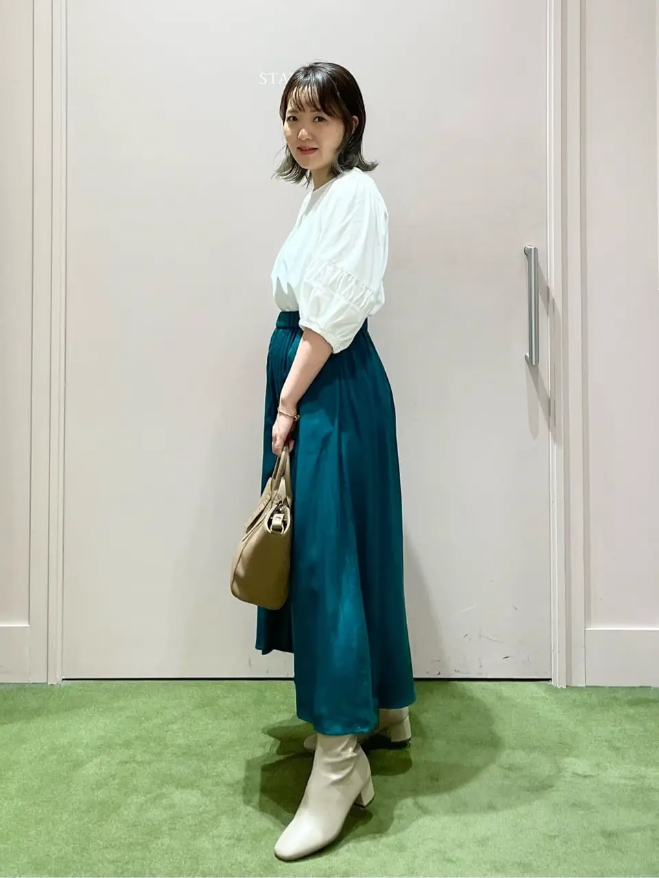 ANY フジコ コーディネート画像