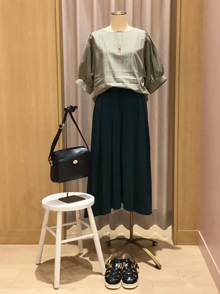  本吉 コーディネート画像