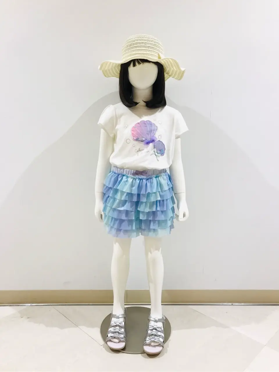 ANY 田口 コーディネート画像